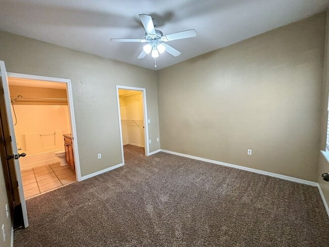 Building Photo - The Gables #29 - Pet Friendly!