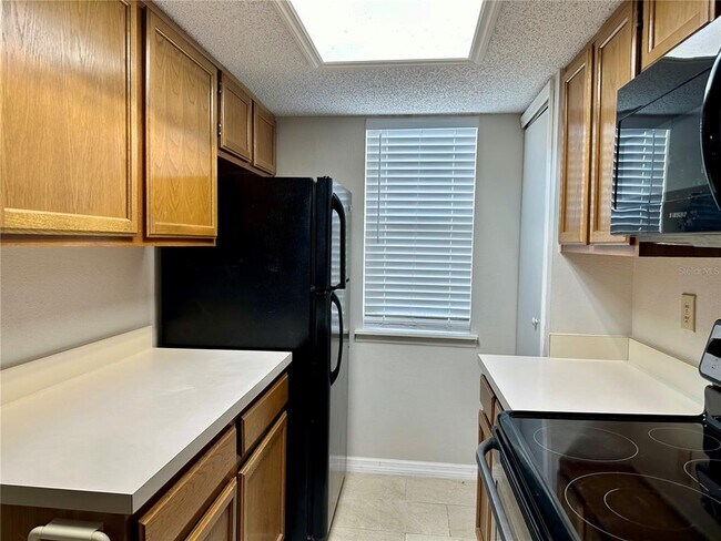 Building Photo - 8713 Liberty Pl