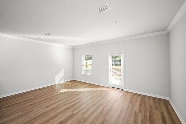 Building Photo - 4246 Lost Bay Dr