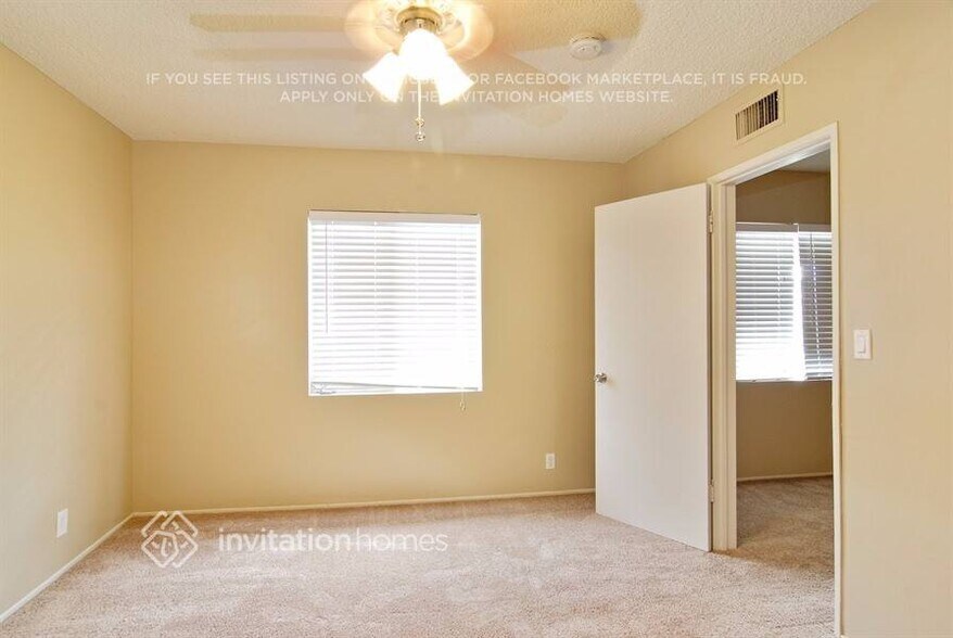 Building Photo - 719 Erica St