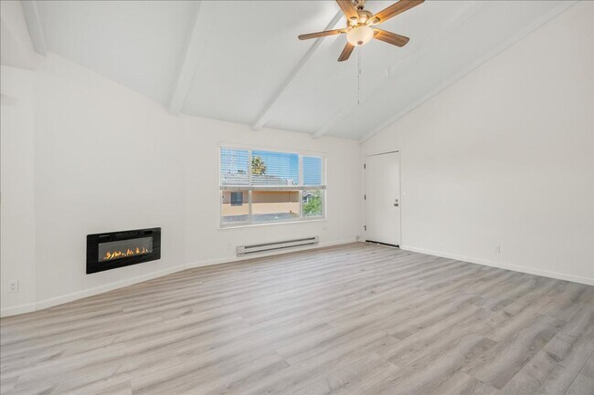 Building Photo - 10315 Alpine Dr
