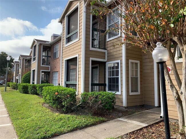 Primary Photo - 4350 Perkinshire Ln