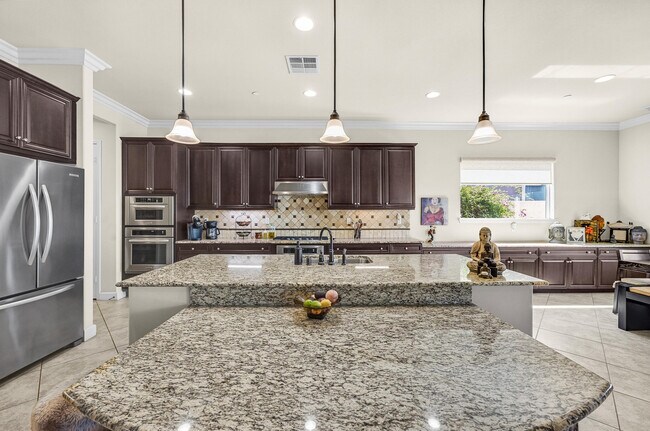 Building Photo - 81569 Corte Monteleon