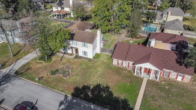 Building Photo - Welcome to this stunning 4-bedroom, 2.5-bath home on a quarter of an acre lot nestled in the high...