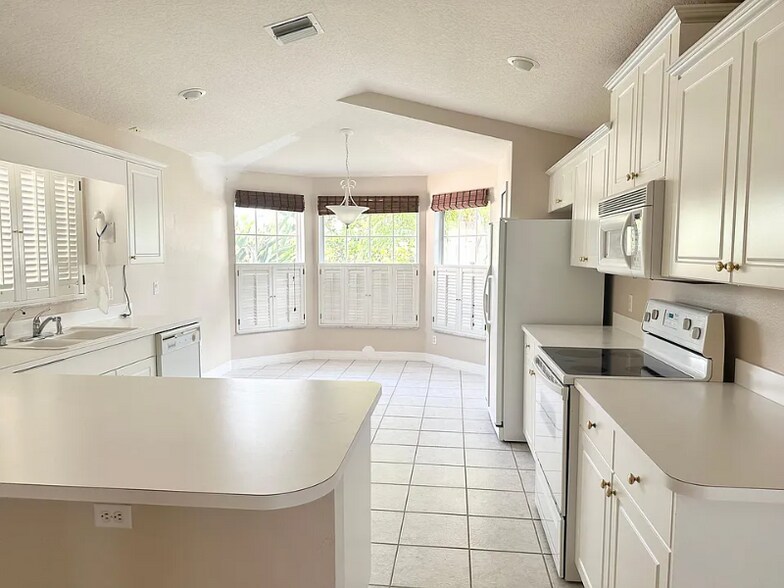 Building Photo - 7831 Citrus Creek Dr