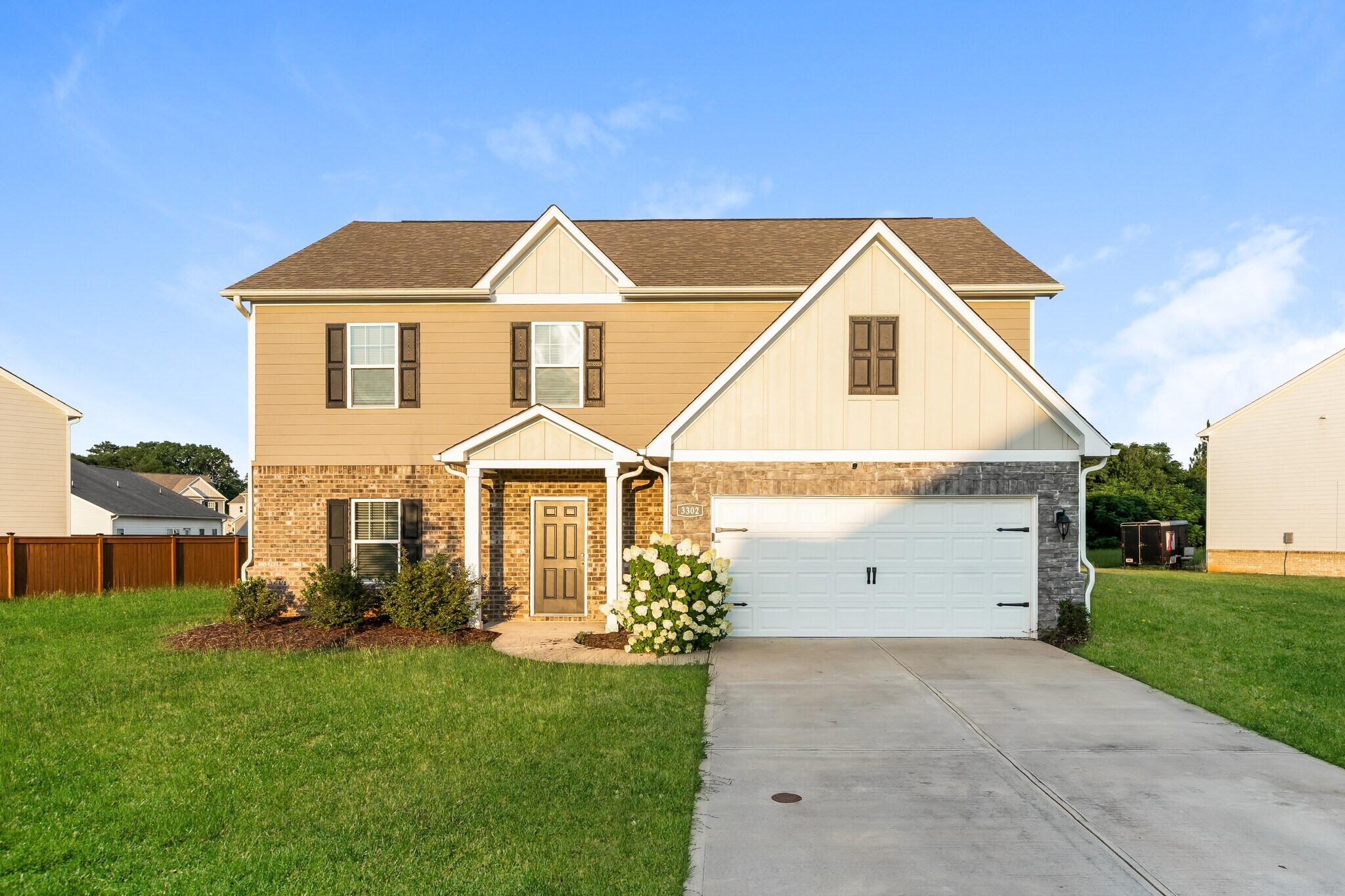 Building Photo - 3302 Bridgewood Dr