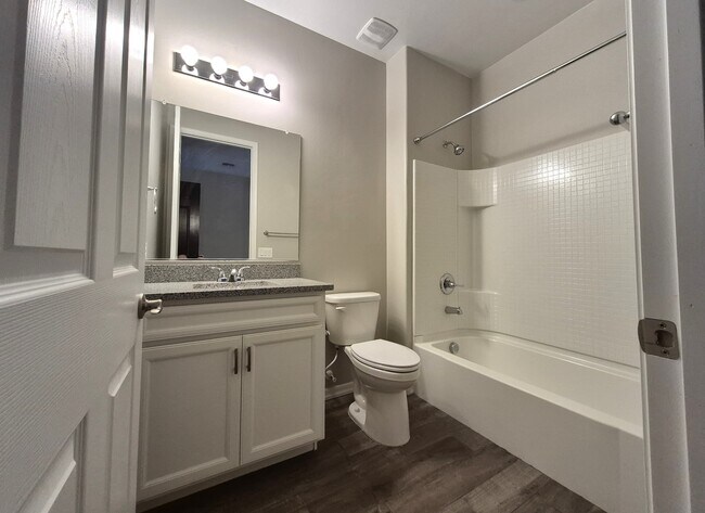 Building Photo - 7742 S Long Pond Walk Way