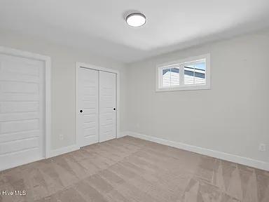 Building Photo - 1212 Kerr Lake Dr