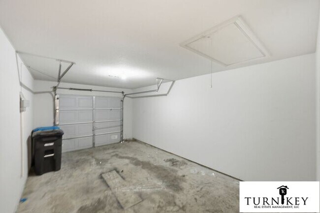 Building Photo - Ready NOW! Stunning 3/2 Duplex in West Fort Worth — Granite Kitchen, Garage & Fenced Yard!