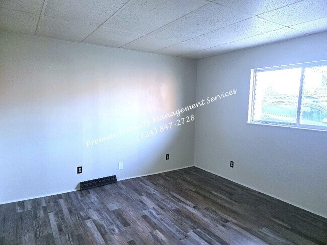 Building Photo - 485 New York Ave