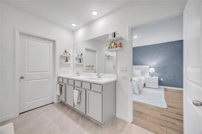 Building Photo - 10482 Quail Grv Wy