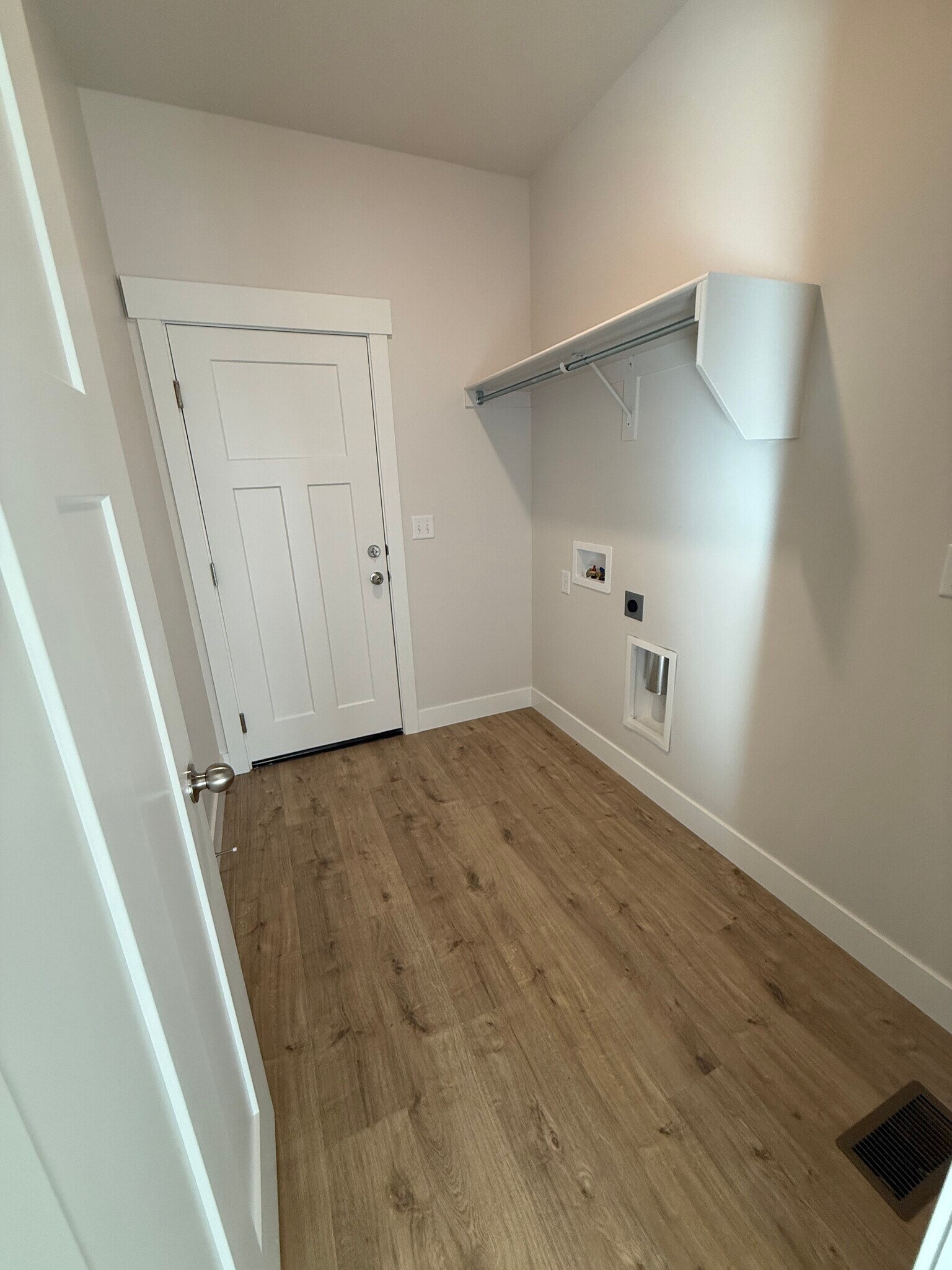 Building Photo - 4805 S Heartwood Rd