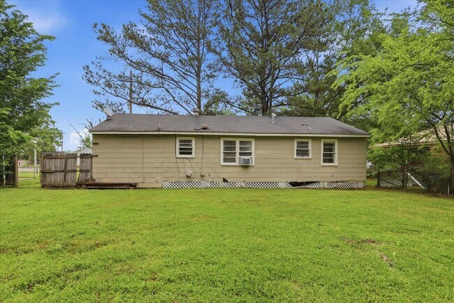 Building Photo - Charming 2BR/1BA Single-Family Home for Rent in Pearl, MS