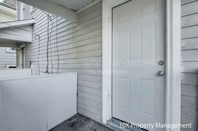 Building Photo - 1292 Atcheson St