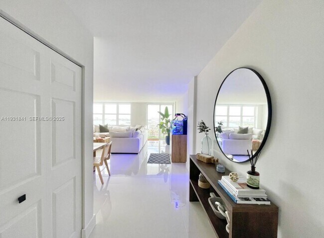 Building Photo - 2150 Sans Souci Blvd