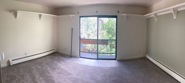 Building Photo - 3597 Nottingham Ct