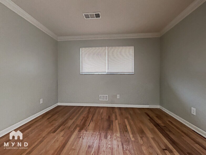 Building Photo - 2677 Riggs Dr