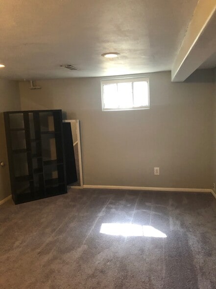 Bright S facing - 4155 N Raleigh St