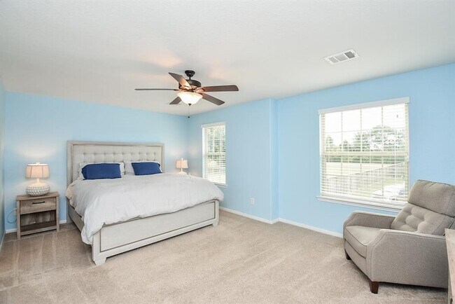 Building Photo - 7002 Edwanna Ln