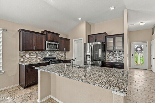 Building Photo - 13805 Garforth Ave