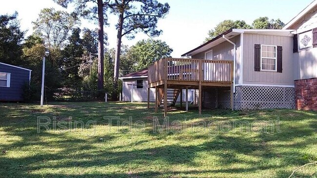 Building Photo - 948 Longview Cir