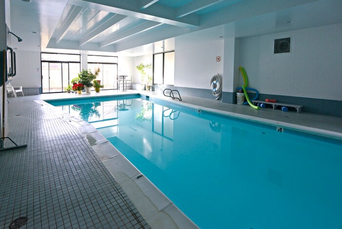 Building Photo - 777 N Washington St