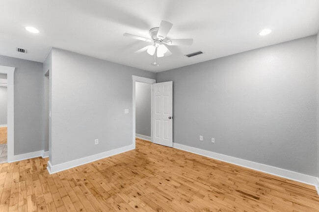 Building Photo - 128 Bay Magnolia Ln