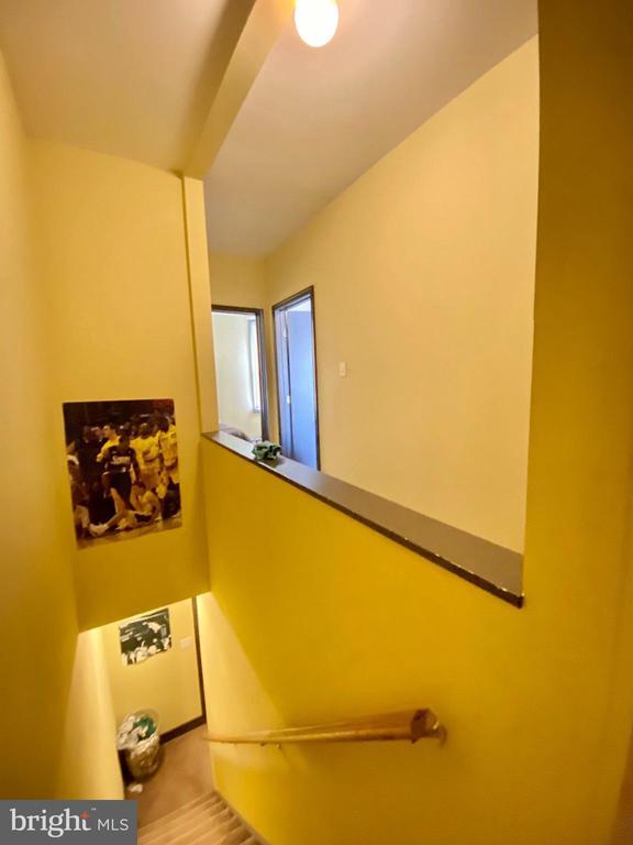 Building Photo - 1435 W Norris St