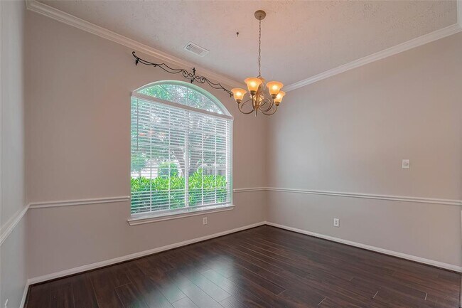 Building Photo - 17202 Sheffield Bend Dr