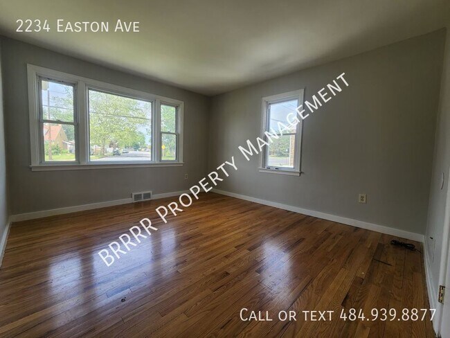 Building Photo - 2234 Easton Ave