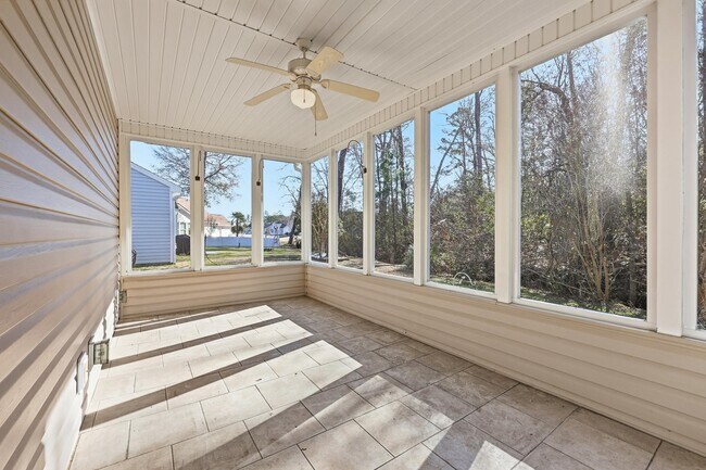 Building Photo - 292 Oak Crest Cir