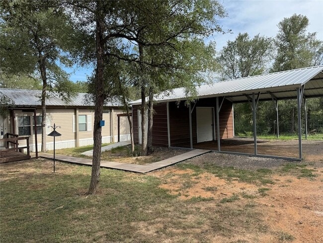 Building Photo - 399 Pope Bend N