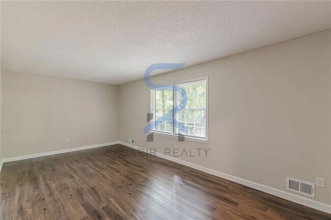 Building Photo - Move in before November 30th and choose your reward: a $250 Amazon Gift Card or a 55 Smart TV!