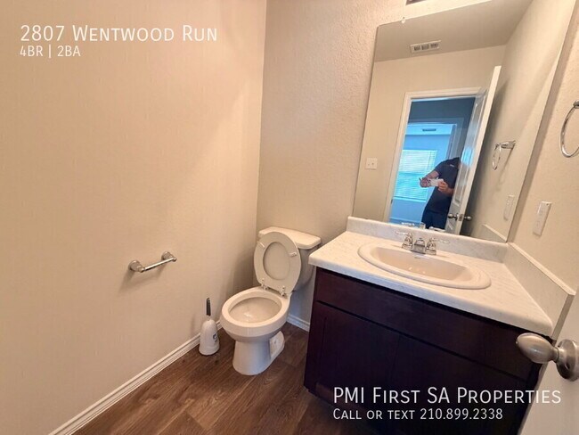 Building Photo - 2807 Wentwood Run