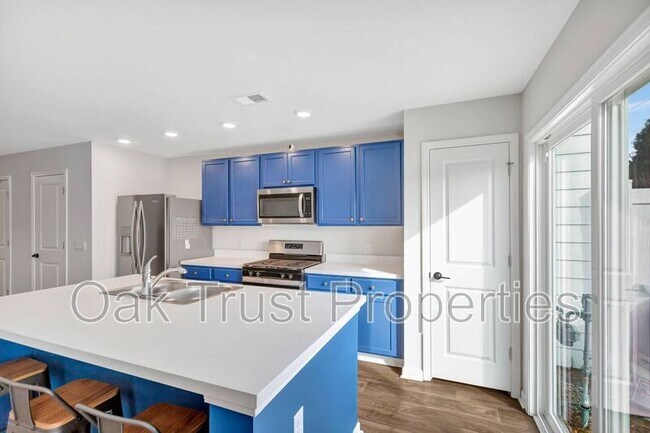 Building Photo - 111 Orchid Bloom Cir