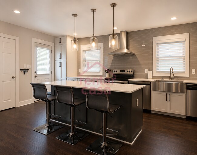Building Photo - The Bouldercliff | Stylish & Convenient Atlanta Room: All-Inclusive Living!