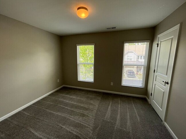 Building Photo - 8206 Yaxley Hall Dr