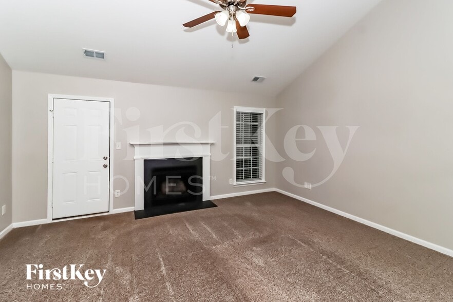 Building Photo - 312 Edgemore Ct