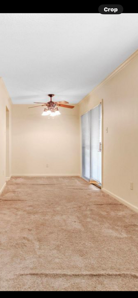 Building Photo - 5668 Los Gatos Dr