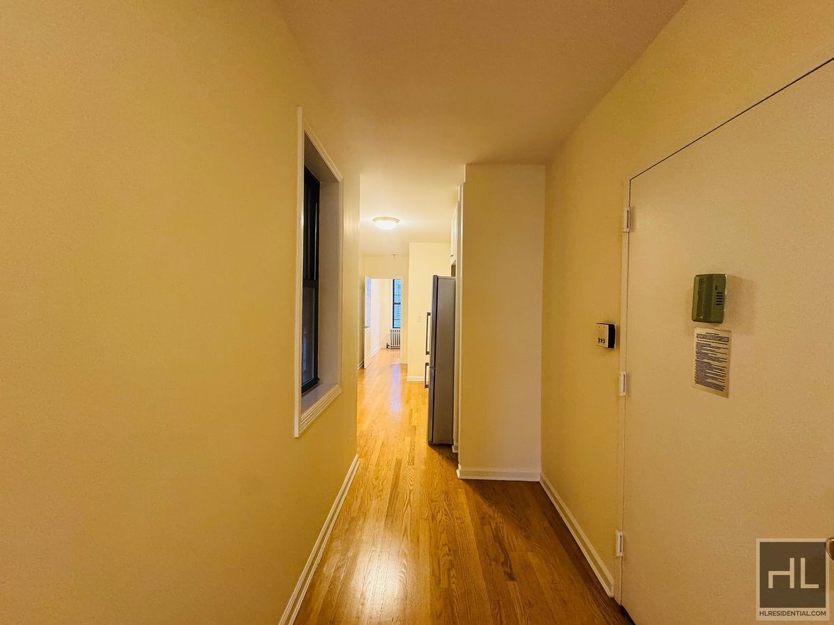 Building Photo - AMSTERDAM AVENUE