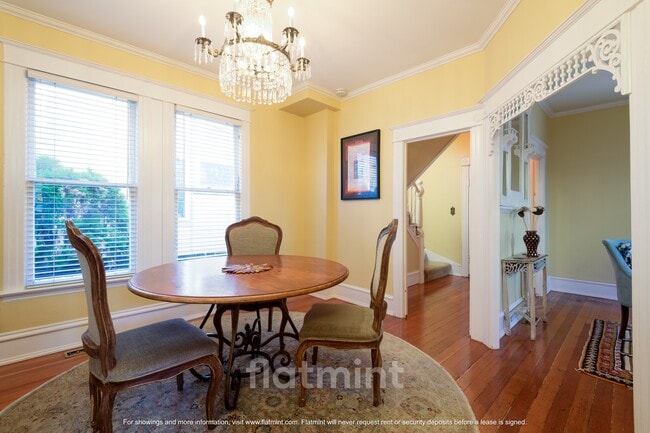 Building Photo - 750 N 75th St