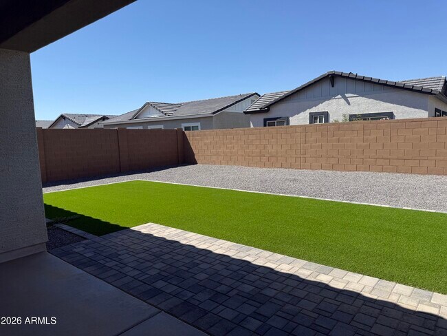 Building Photo - 23724 N 165th Dr