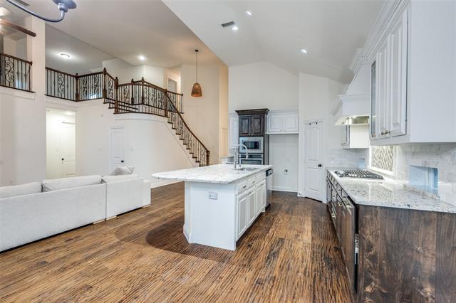 Building Photo - 8616 Tuscan Oaks Dr