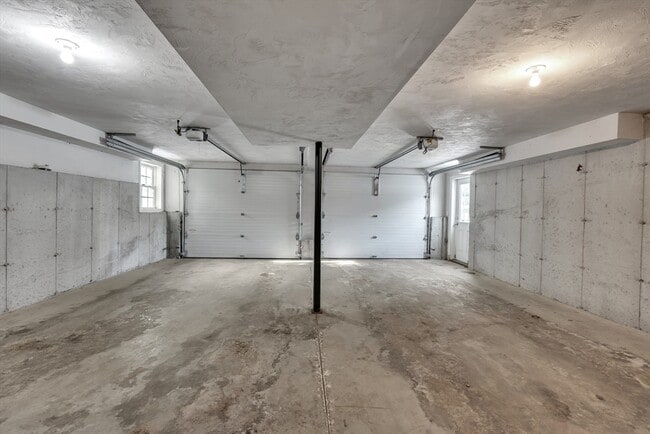 Building Photo - 49 Chisholm Trail