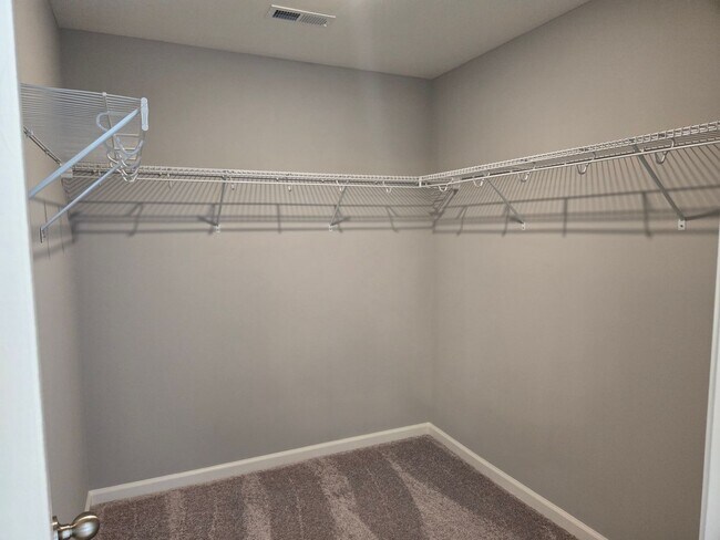 Building Photo - Masterson Hills  20260506