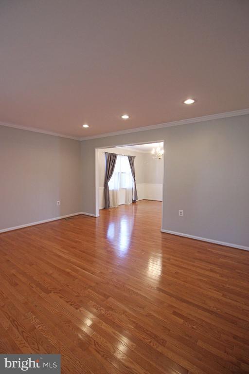 Building Photo - 1507 W Kersey Ln
