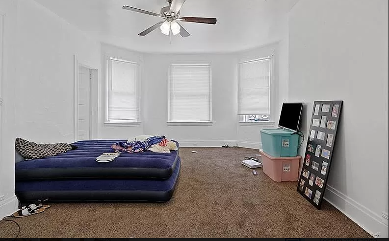 Living Room View - 1960 Crafton Blvd