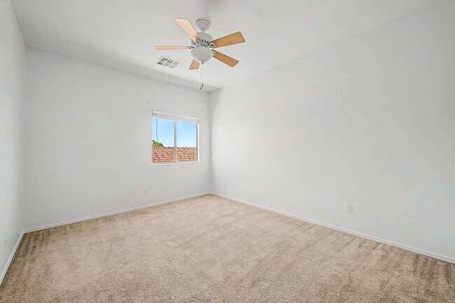 Building Photo - 16121 N 168th Ave