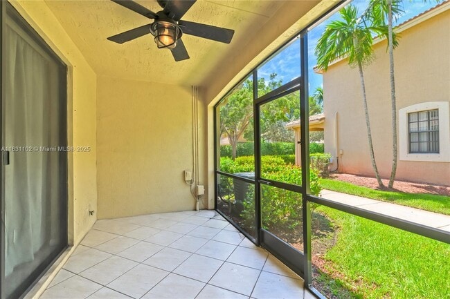 Building Photo - 4137 Briar Ln