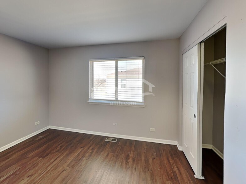 Building Photo - 2036 Stephen St